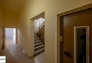 Ruhige 2-Zimmer-Hofwohnung nahe U1 | WG-geeignet