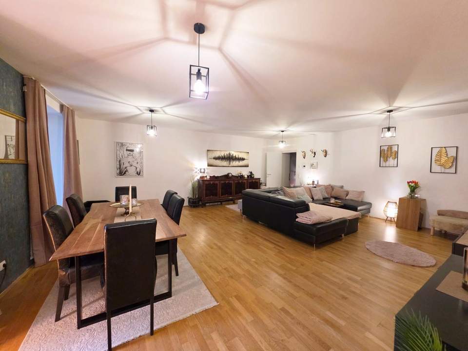 Wohnen im Zentrum – Eigentumswohnung mit Innenhof-Balkon
