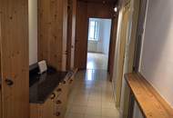 TOP GEPFLEGTE 3 ZIMMER WOHNUNG MIT LOGGIA