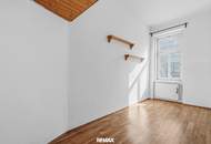"Charmante Altbauwohnung mit Charakter in gepflegtem Stilhaus!"