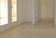 Lichtdurchflutete Neubauwohnung mit 2 Terrassen!