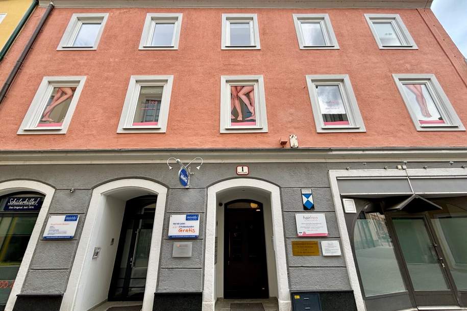 Lichtdurchflutetes Innenstadt-Büro | 3 Räume, Küche, Bad | Ab sofort anmietbar, Gewerbeobjekt-miete, 641,67,€, 2700 Wiener Neustadt(Stadt)