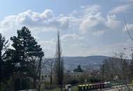 Ehemalige Villa/Mehrparteienhaus auf Grundstück mit Fernblick