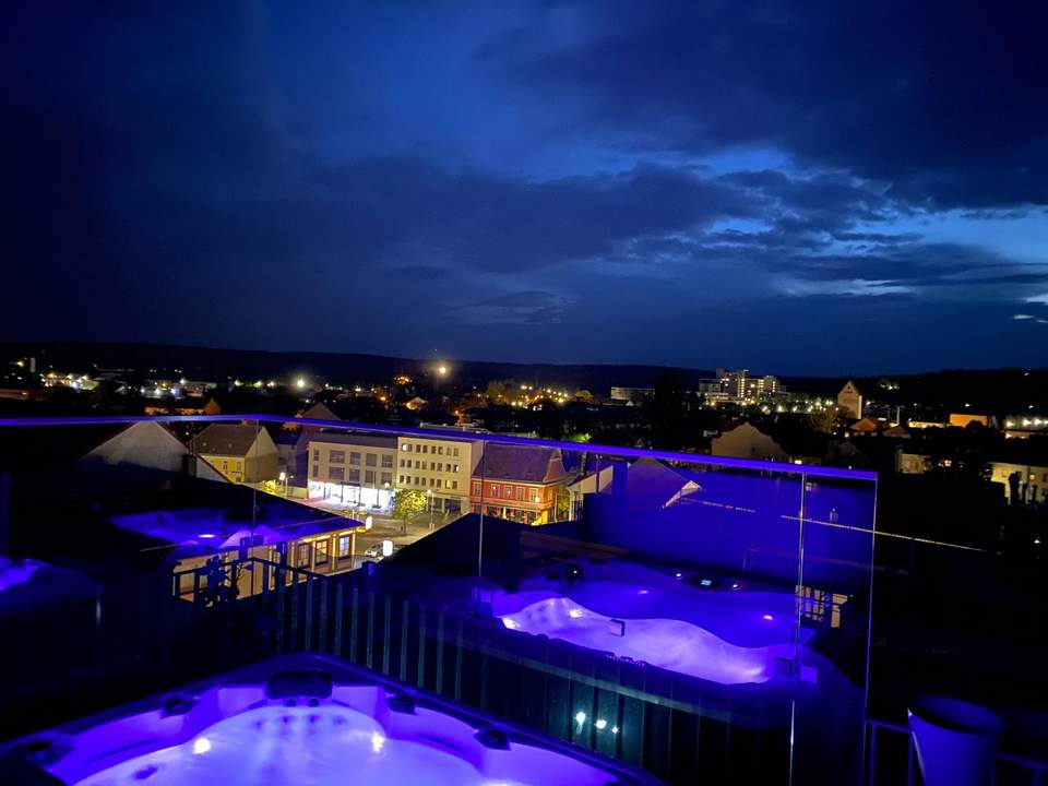 Ein Zuhause über den Dächern Hollabrunns - Exklusive Maisonette direkt am Hauptplatz!