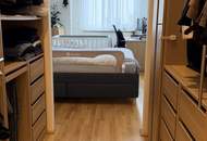 Dreizimmerwohnung - hohe Räume, Topausstattung im Stadtpalais