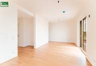 Alles was man sich wünscht – kostengünstige Heizung/“Kühlung“ über Erdwärme, PV-Anlage, weitläufige Grünflächen