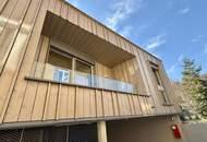 ERSTBEZUG am Fuße des Kreuzbergls: super coole 3-ZI Wohnung mit eigenem Hauseingang und 2 Balkonen