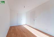 Riesige Terrasse zum Ausbreiten - Sonnenanbeter werden es lieben - Provisionsfreier Erstbezug in Ruhelage