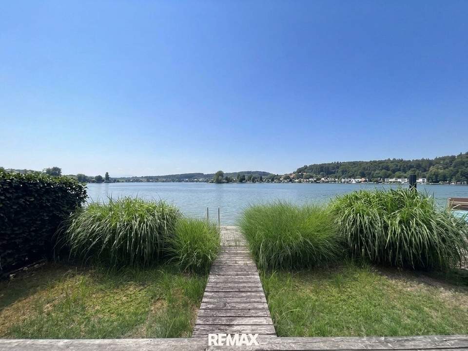 Idyllisches Seehaus mit privatem Steg am Waldschacher See
