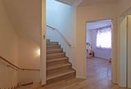 Neuwertige Doppelhaushälfte mit Photovoltaikanlage, Eigengarten, Garten- und Dachterrasse in Pressbaum!