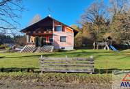 Familienhaus mit großem Grundstück in sonniger Lage!