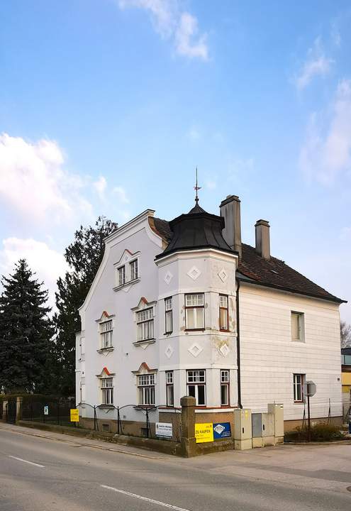 Charmantes Zweifamilienhaus mit Jugendstilanmutung im Herzen von Böheimkirchen