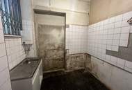 &lt;&lt; KEINE ABLÖSE &gt;&gt; TOPLAGE - UNBEFRISTET - 84 m2 Geschäftslokal in Fußgängerzone mit Lager und Gang-WC