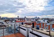 WOW! Lichtdurchflutete Traumwohnung mit hofseitiger Terrasse! Neues Lebensgefühl im Dachgeschoss mit perfekter Raumaufteilung + Kamin + Ideale öffentliche Anbindung! Jetzt zugreifen!