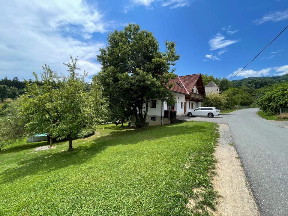 Lichtdurchflutetes Einfamilienhaus mit Potenzial als Zweifamilienhaus in ruhiger Sackgassenlage nahe Stainz Provisionsfrei (Provisionsfrei)