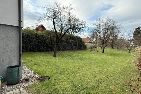 Seltene Chance: Liegenschaft mit zwei Grundstücken und zwei Häusern!, Haus-kauf, 640.000,€, 2801 Wiener Neustadt(Land)