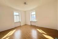 Sanierungsbedürftige 3-Zimmer Altbau-Wohnung mit Potenzial direkt bei der U-Bahn