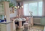 Privatverkauf! Zentrales, sehr gepflegtes Stadthaus mit kleinem Garten, Garage, Pergola und Keller (Provisionsfrei)