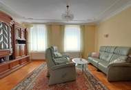 Haus mit Seeblick in grüner Ruhelage