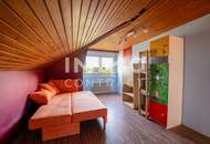 Tolles Familiendomizil mit viel Platz in grüner Lage mit Swimming-Pool, Sauna, Garten.