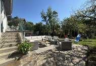 Maria Enzersdorf! Charmantes Einfamilienhaus mit traumhaftem Burgblick und großem Garten!