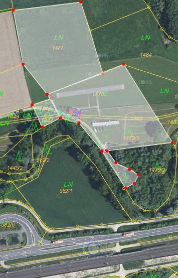 Überwiegend landwirtschaftlicher Grund mit Teilflächen in unterschiedlicher Widmung in der Ennser Kronau