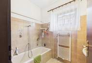 Sanierungsbedürftiges Haus mit schöner Aussicht in ruhiger Lage in Oberkirchbach zu kaufen!