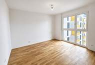 Innenhof-Ruhelage mit Balkon beim Donauzentrum