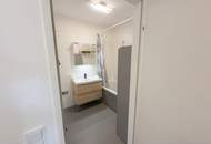 "Moderne 3-Zimmer-Wohnung mit Balkon, Klimaanlage und Rooftop-Pool!"