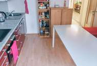 MIT GEWERBEIMMOBILIE, SEPARATEN EINGÄNGEN UND PARIFIZIERUNGSMÖGLICHKEIT