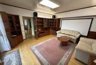 Einfamilienhaus mit Doppelgarage und Nebengebäude zu verkaufen