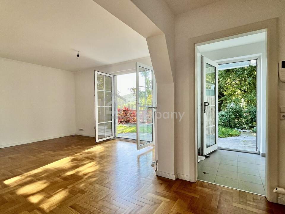 Fuchs und Hase - wunderschöne Doppelhaushälfte in märchenhafter Lage !