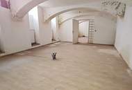 HILLERSTRASSE, straßenseitige 86 m² Lagerfläche oder Hobbyraum, 2 Räume, Parkettböden, Kellergeschoß