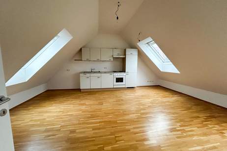 Entzückende Dachgeschosswohnung in Zentrumsnähe!, Wohnung-miete, 718,40,€, 8600 Bruck-Mürzzuschlag