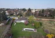 Gepflegter Bungalow mit großem Garten und Pool