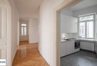 Elegante 4/5 Zimmer Altbauwohnung mit separater Küche, 2 Bädern - gut geschnitten &amp; modern ausgestattet!