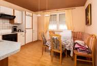SEHENSWERT ! Ein oder Mehrfamilienhaus in absoluter Ruhelage ! Sehr gepflegt !