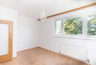MIETE ! Schöne, helle 4-Zimmer-Wohnung in absoluter Zentrumslage!