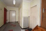 Haus mit Sanierungsbedarf auf großem Grundstück in Leiben
