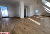 ERSTBEZUG - Sonnige Dachgeschossmaisonette in sanierter Altbauperle an der U1