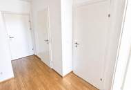 Moderne Neubauwohnung in mondäner Wohngegend mit Balkon