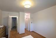 GRENZE 18./19. - Moderne Neubauwohnung mit großem Balkon in Ruhelage + AB MÄRZ!!