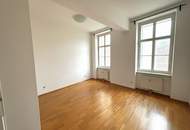 +++PERFEKTE LAGE+++ Helle 2-Zimmer-Wohnung mit angenehme Wohnatmosphäre