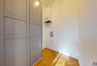 Wohnung mit touristischer Widmung nahe Schloss Schönbrunn | Prunkvolles 4-Zimmer Altbauapartment mit Loggia I 360° Rundgang