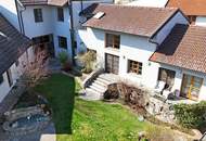 Ein Vierkanthof wie aus dem Bilderbuch – liebevoll renoviertes Wohnhaus und traumhafter Innenhof