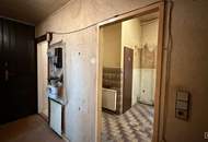 Altbau mit Entwicklungspotenzial – 75 m² Projektwohnung in gefragter Stadtlage | ZELLMANN IMMOBILIEN