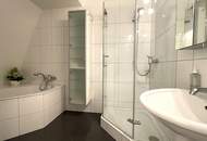 "Moderne Dachgeschosswohnung mit großer Terrasse &amp; Garagenstellplatz"