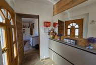 Einfamilien-/Ferienhaus verbindet historischen Charme mit modernem Wohnkomfort mit Burgblick - auch Hauptwohnsitz möglich!