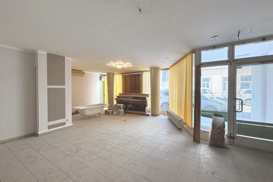 Renovierungsbedürftiges Geschäftslokal/Büro mit grossen Schaufenstern zum Kauf, 1180!, Gewerbeobjekt-kauf, 180.000,€, 1180 Wien 18., Währing