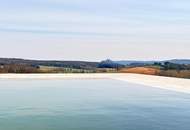 Architektenhaus in sonniger Ruhelage mit Spiral-Weinkeller, Infinity Pool und Burgblick